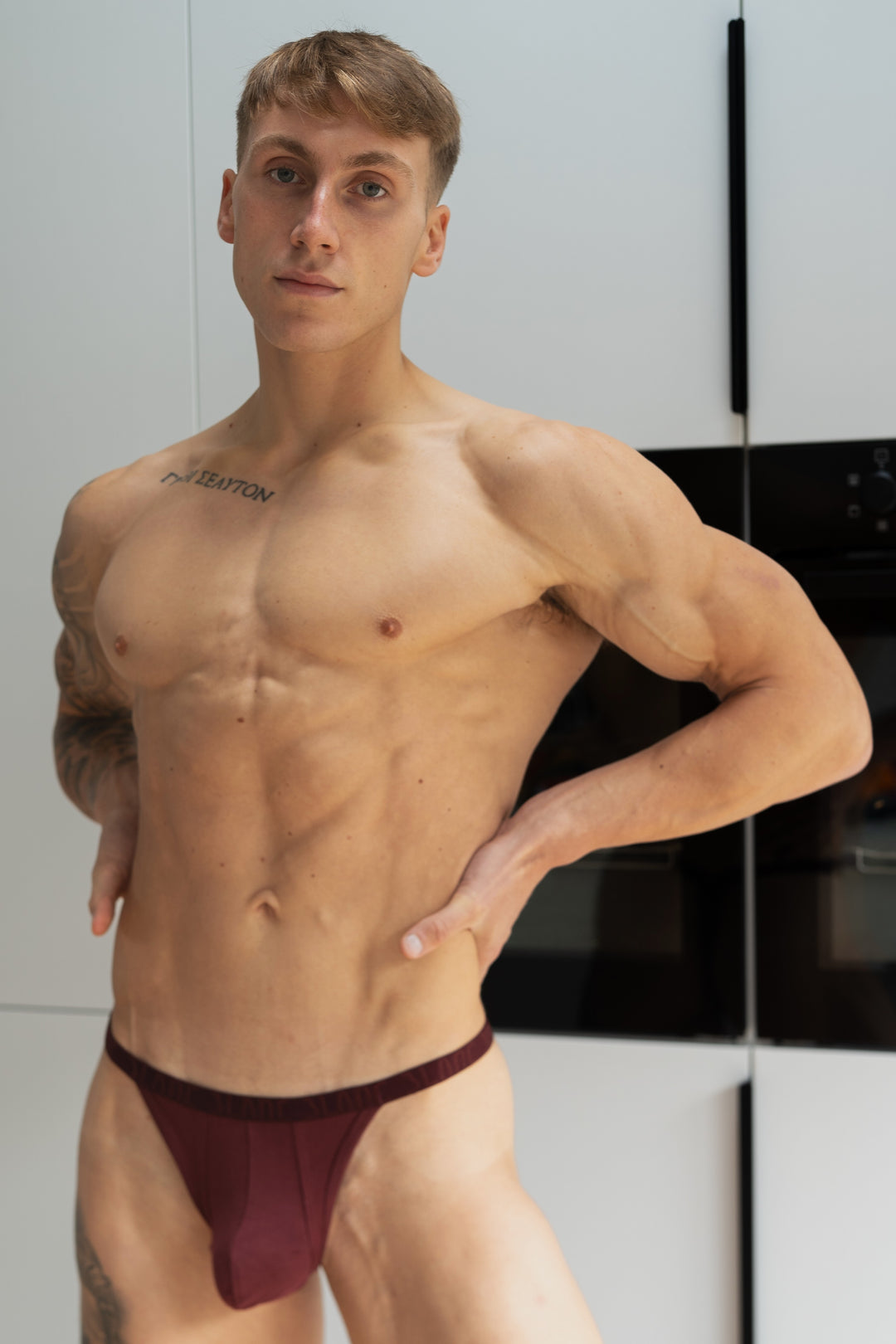 ANTHEM G STRING - BURGUNDY